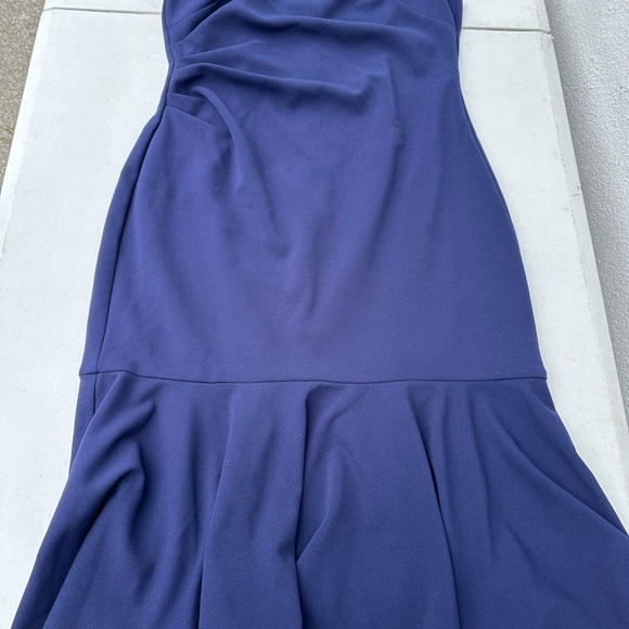 Elegant Navy Blue Dress - Picture 3 of 8